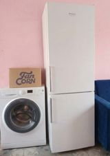 Soyuducu Hotpoint-Ariston HF 4180 W — Məişət texnikası