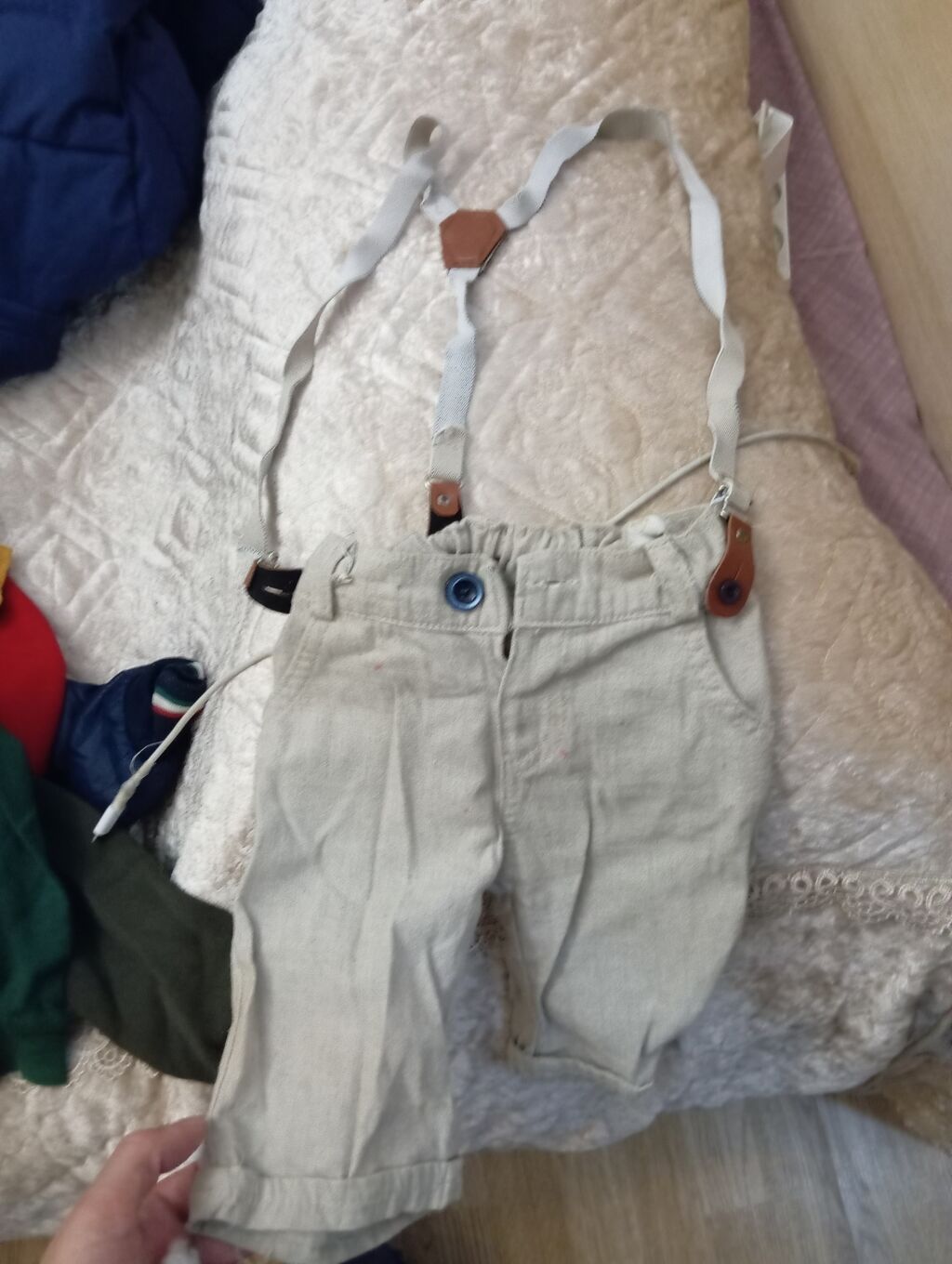 Uşaq geyimləri dəsti şekilde olan uşaq geyimlərinin hamsin bir — Mallar, Xırdalan (8)