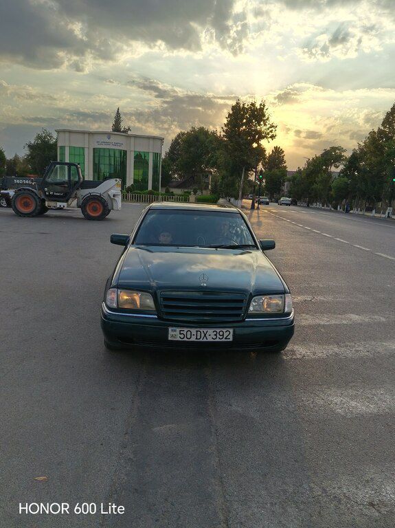 Mercedes C 200, 2.0 L, 1997 il, 335 000 km — Avtomobillər, Saatlı (9)