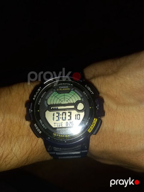 Casio rəqəmsal qol saatı Casio markalı rəqəmsal qol saatı. Korpus və