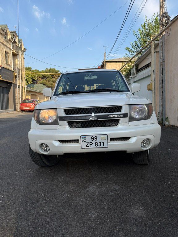 Mitsubishi Pajero io, 1.8 L, 2001 il, 238 973 km — Avtomobillər, Bakı (2)