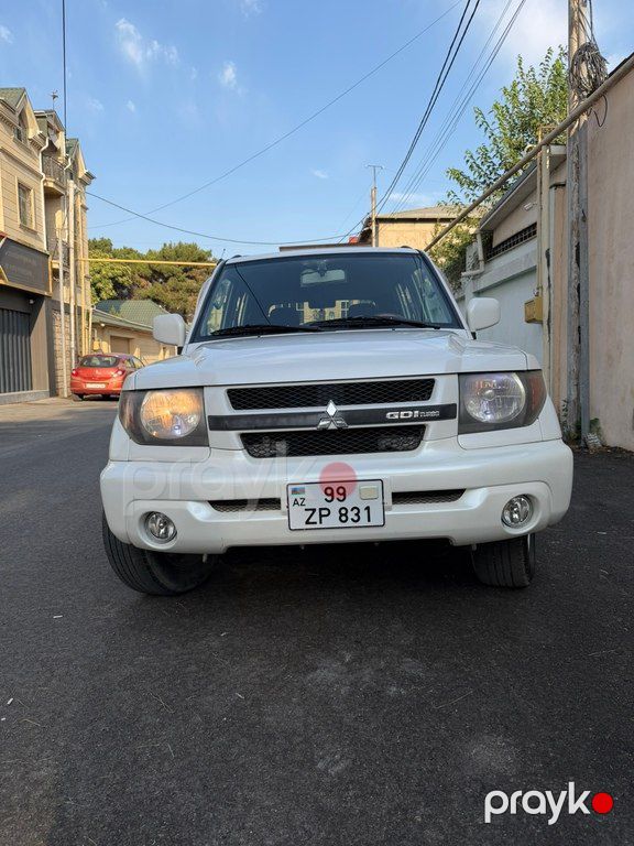 Mitsubishi Pajero io, 1.8 L, 2001 il, 238 973 km — Avtomobillər, Bakı (2)
