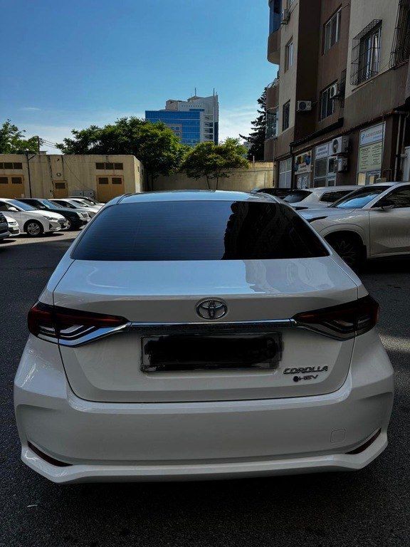 Toyota Corolla, 1.8 L, 0.85 kWh, 2025 il, yeni — Avtomobillər, Bakı (2)