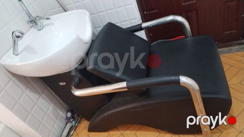 Sac moykasi 230azn.teze kimidir. Unvan Sumqayit Nigaz