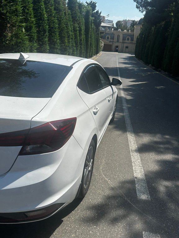 Hyundai Elantra, 2.0 L, 2020 il, 40 000 km — Avtomobillər, Bakı (4)