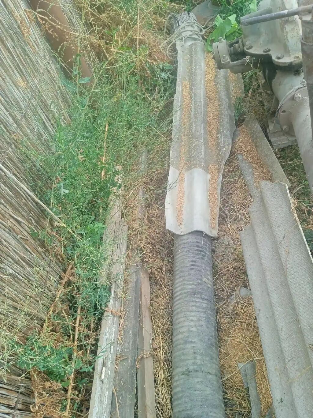 Su nasosu aqreqatı satılır. Şəkillərdə göründüyü kimi qurğu metal — Mallar, Qobustan (2)