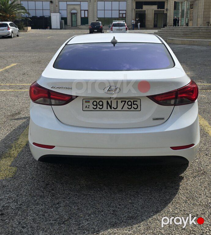 Hyundai Elantra, 1.8 L, 2015 il, 145 807 km — Avtomobillər, Bakı (2)