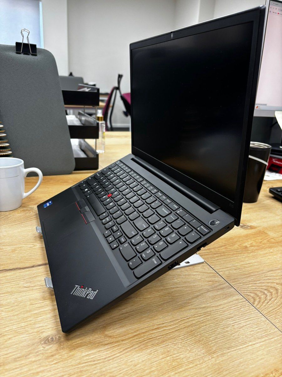 Lenovo ThinkPad E15 (i7-11. 16/512) ideal — Elektronika, Bakı (5)