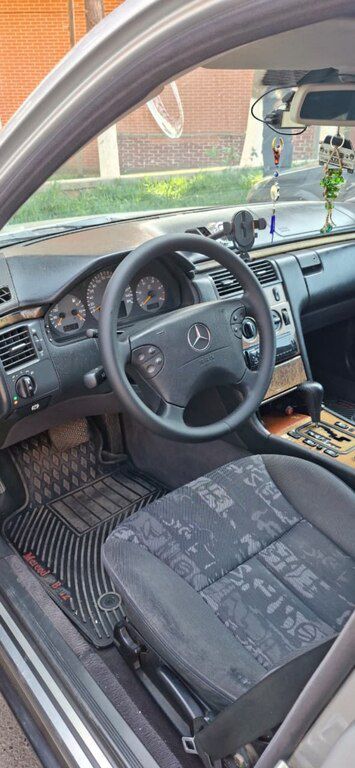 Mercedes E 240, 2.4 L, 1999 il, 256 000 km — Avtomobillər, Masallı (4)