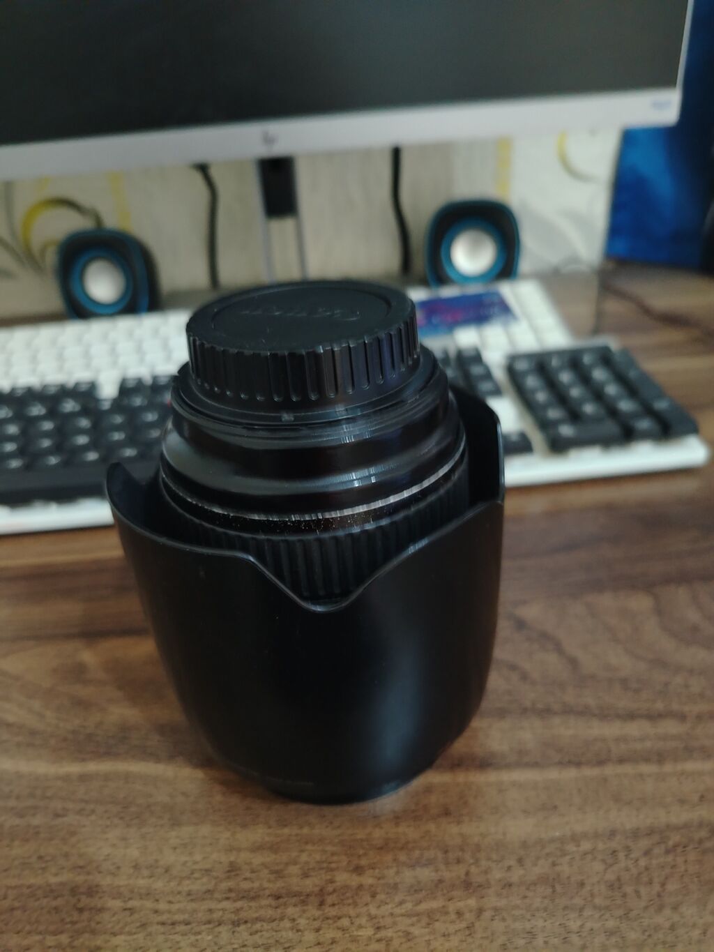 Canon EF tipli zoom obyektiv. Şəkillərdən göründüyü kimi obyektiv — Elektronika, Xırdalan (5)