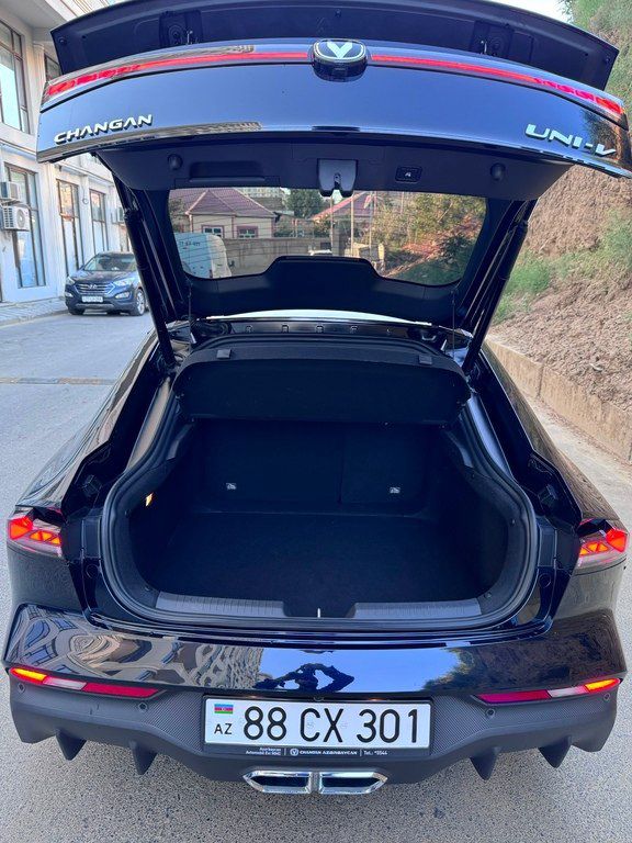 Changan Uni-V iDD, 1.5 L, 18.4 kWh, 2024 il, 26 000 km — Avtomobillər, Bakı (7)