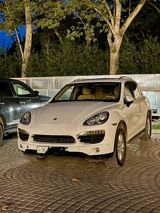 Porsche Cayenne, 2013 il — Автомобили