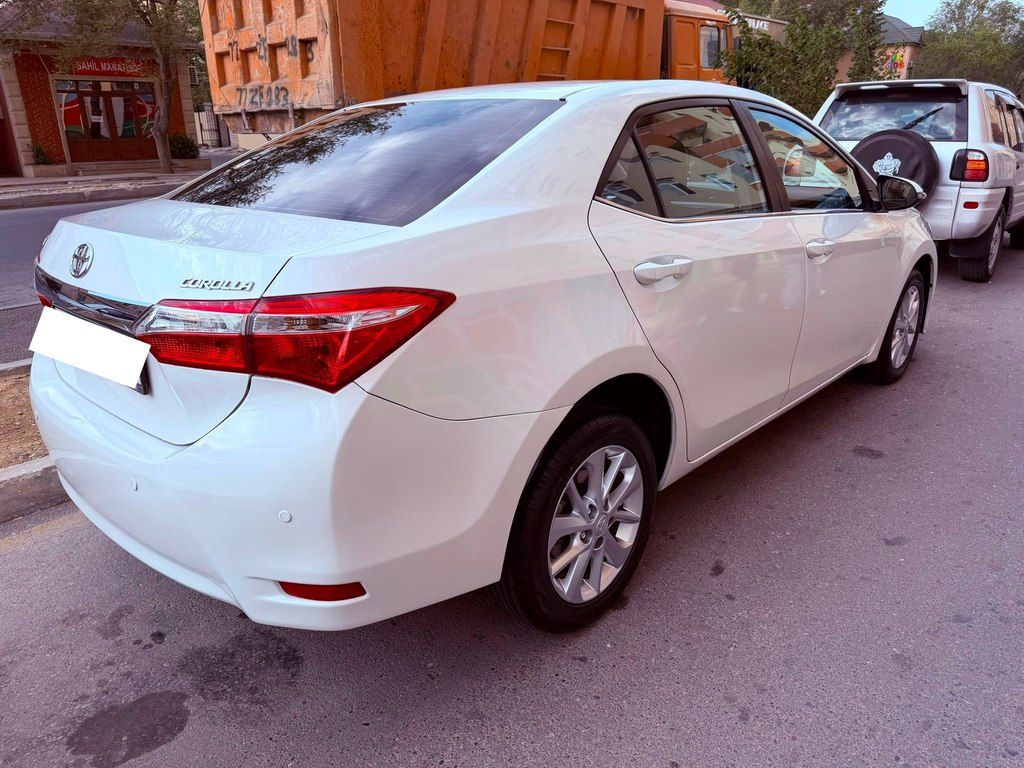 Toyota Corolla, 1.6 L, 2013 il, 220 000 km — Avtomobillər, Bakı (5)