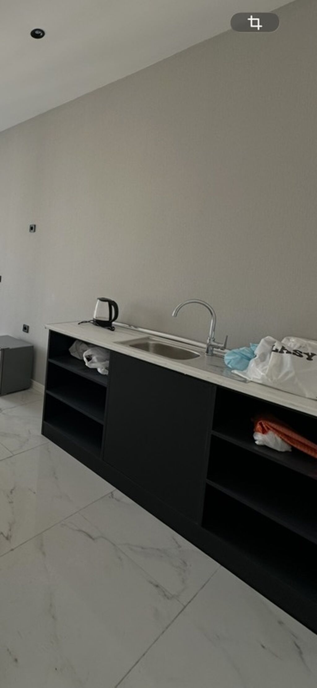 Müasir üslubda hazırlanmış yataq otağı və mini mətbəx mebeli — Mebel, Bakı (2)