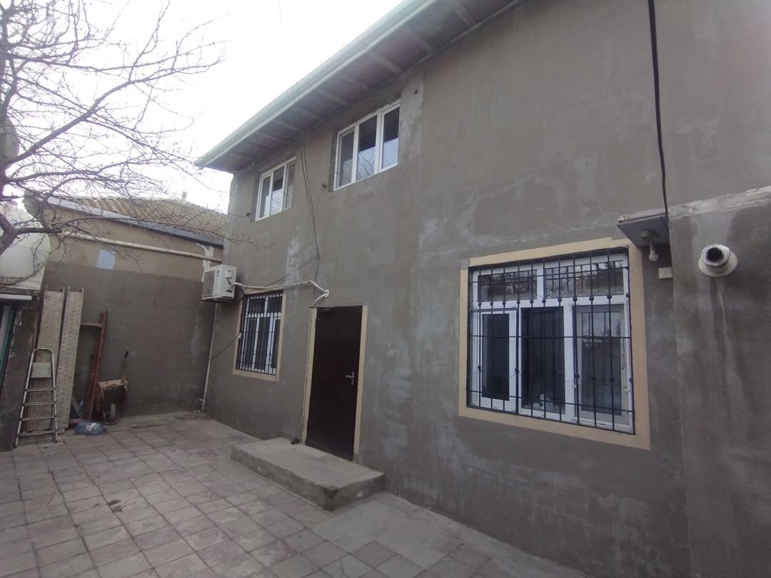 Həyət evi, Qaraçuxur qəs. — Ev, villa, Bakı (2)