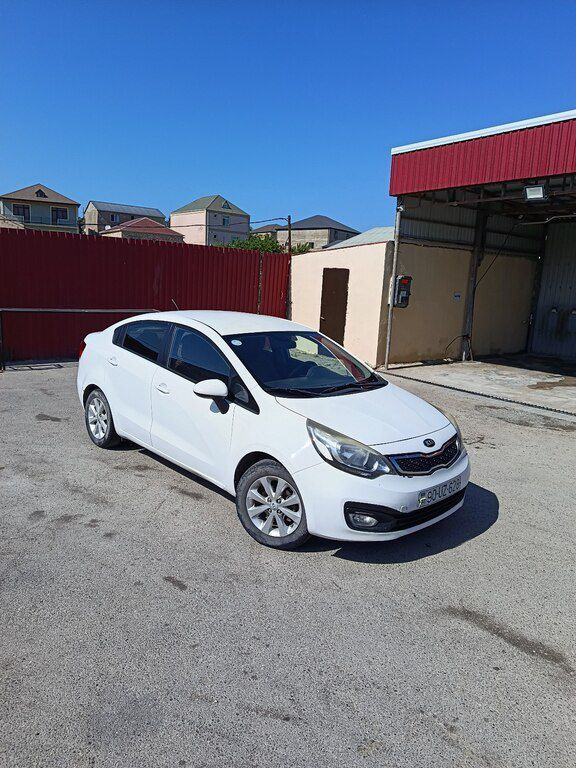 Kia Rio, 1.4 L, 2014 il, 180 000 km — Avtomobillər, Bakı