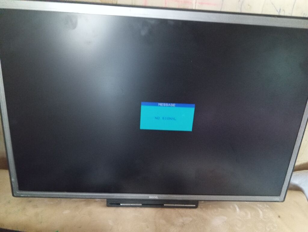 BenQ LCD monitor - Ekran ölçüsü: təqribən 21–24 düym (geniş ekran) - — Elektronika, Masazır