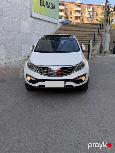 Kia Sportage, 2.0 L, 2011 il, 359 000 km