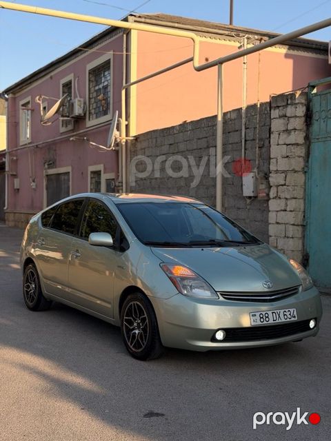Toyota Prius, 1.5 L, 1.3 kWh, 2007 il, 365 000 km