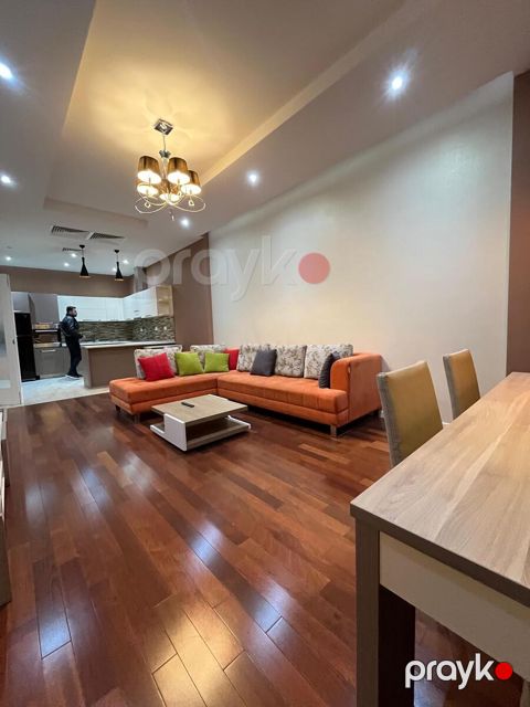 3-otaqlı yeni tikili kirayə verilir, İçərişəhər m., 104 m²