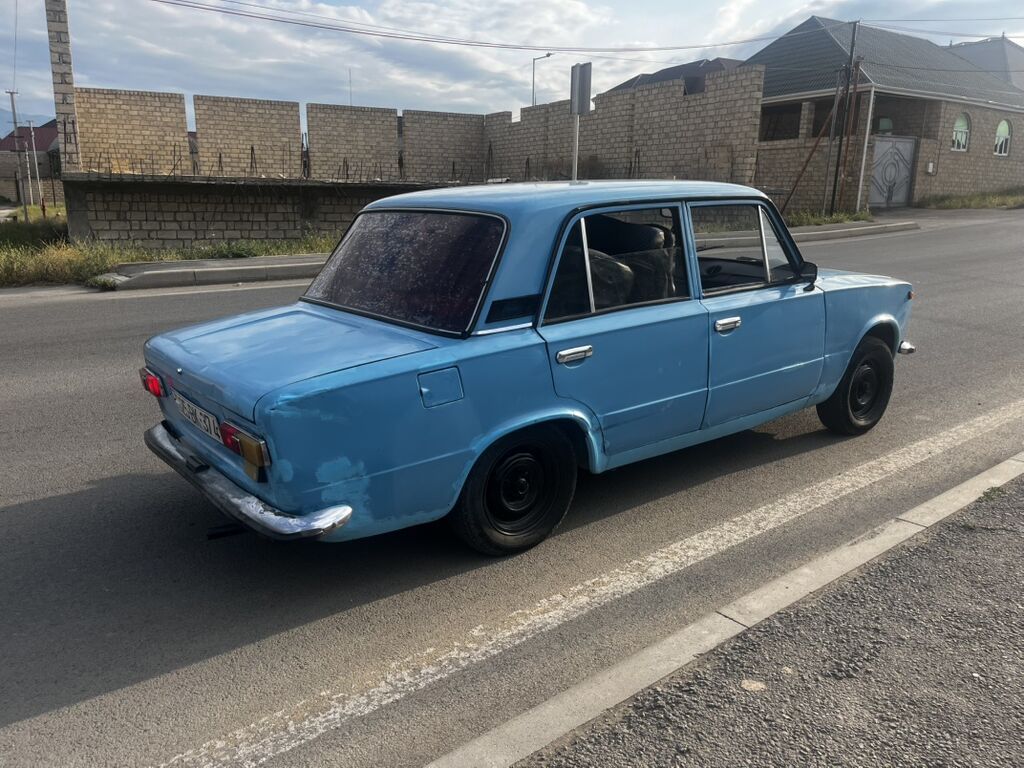 VAZ/Lada klassik sedan təqdim olunur. Avtomobil 4 qapılı kuzova — Avto, Bakı (6)