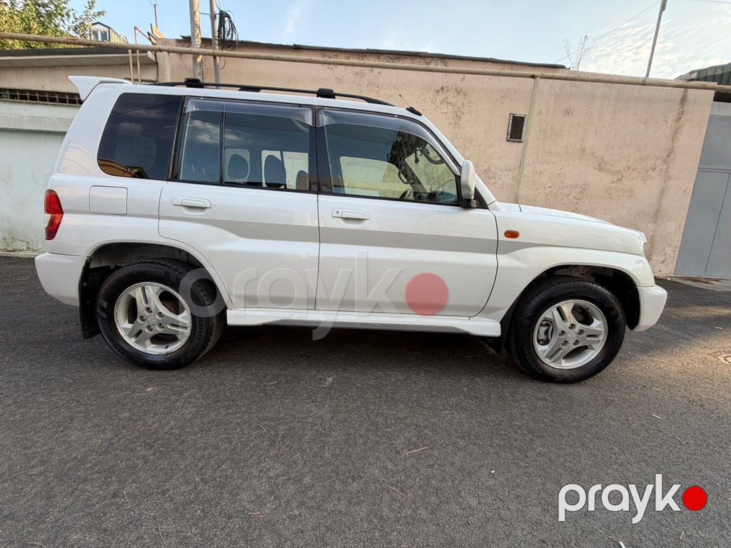Mitsubishi Pajero io, 1.8 L, 2001 il, 238 973 km — Avtomobillər, Bakı (3)
