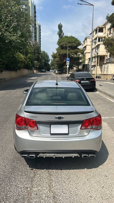 Chevrolet Cruze, 1.4 L, 2011 il, 325 000 km — Avtomobillər, Bakı (2)