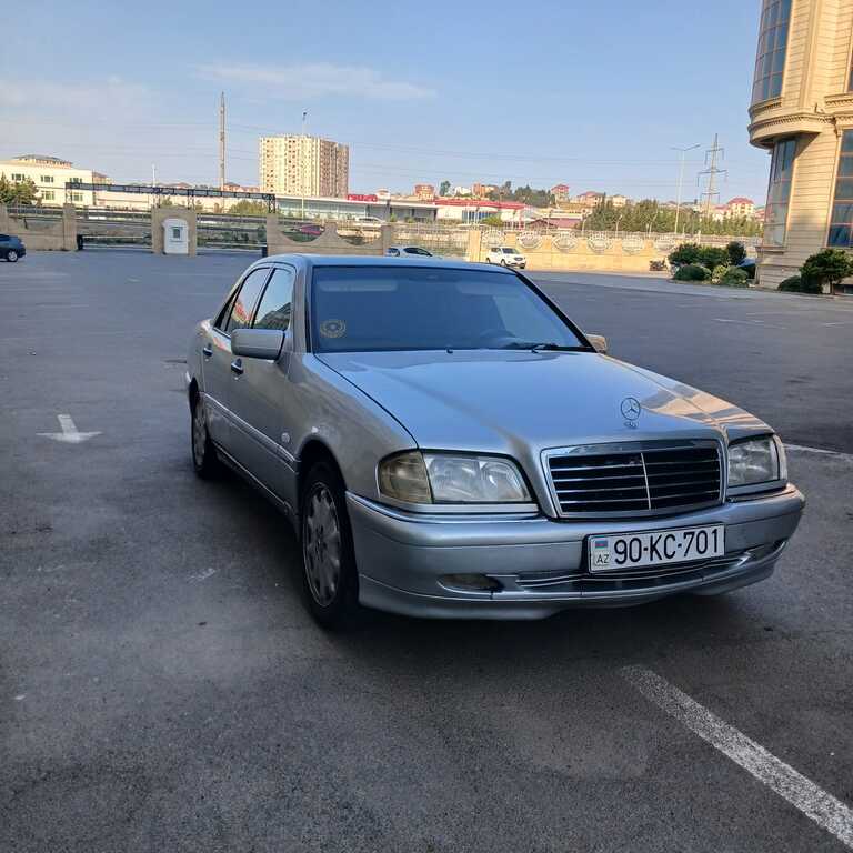 Mercedes C 240, 2.4 L, 1999 il, 228 000 km — Avtomobillər, Bakı (4)