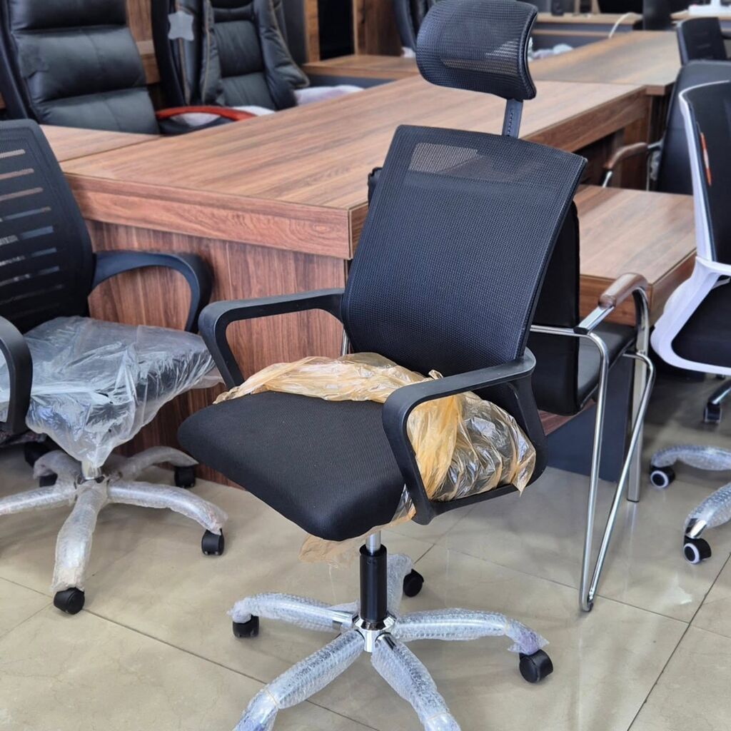 Yeni, Təkərli, Qolları tənzimlənir — Ofis mebeli, Bakı (2)
