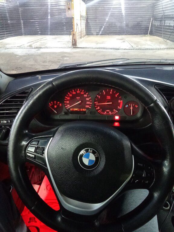 BMW 316, 1.6 L, 1994 il, 570 000 km — Avtomobillər, Bakı (8)