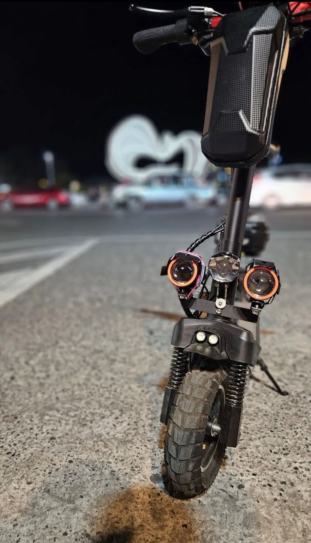 İşlənmiş Elektrik samokat 10", 501 - 750 Vt, > 45 km/s, Ünvandan götürmə, Ödənişli çatdırılma — Mallar, Bakı (3)