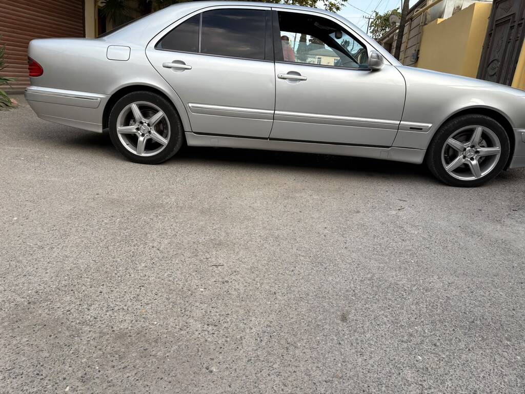 Mercedes E 320 4MATIC, 3.2 L, 1999 il, 462 107 km — Avtomobillər, Xırdalan (4)