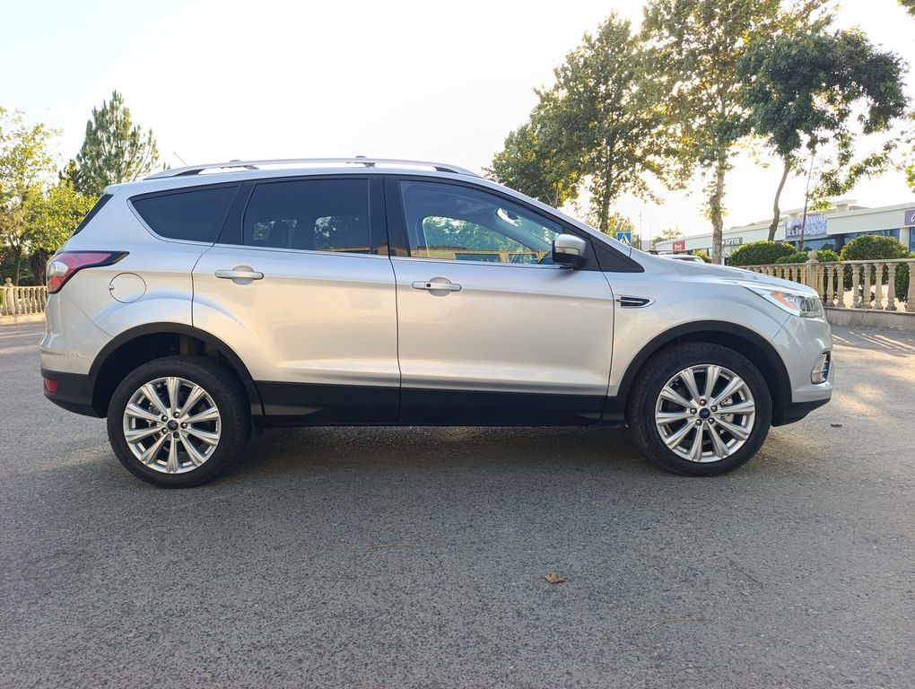 Ford Escape, 1.5 L, 2017 il, 207 000 km — Avtomobillər, Saatlı (4)