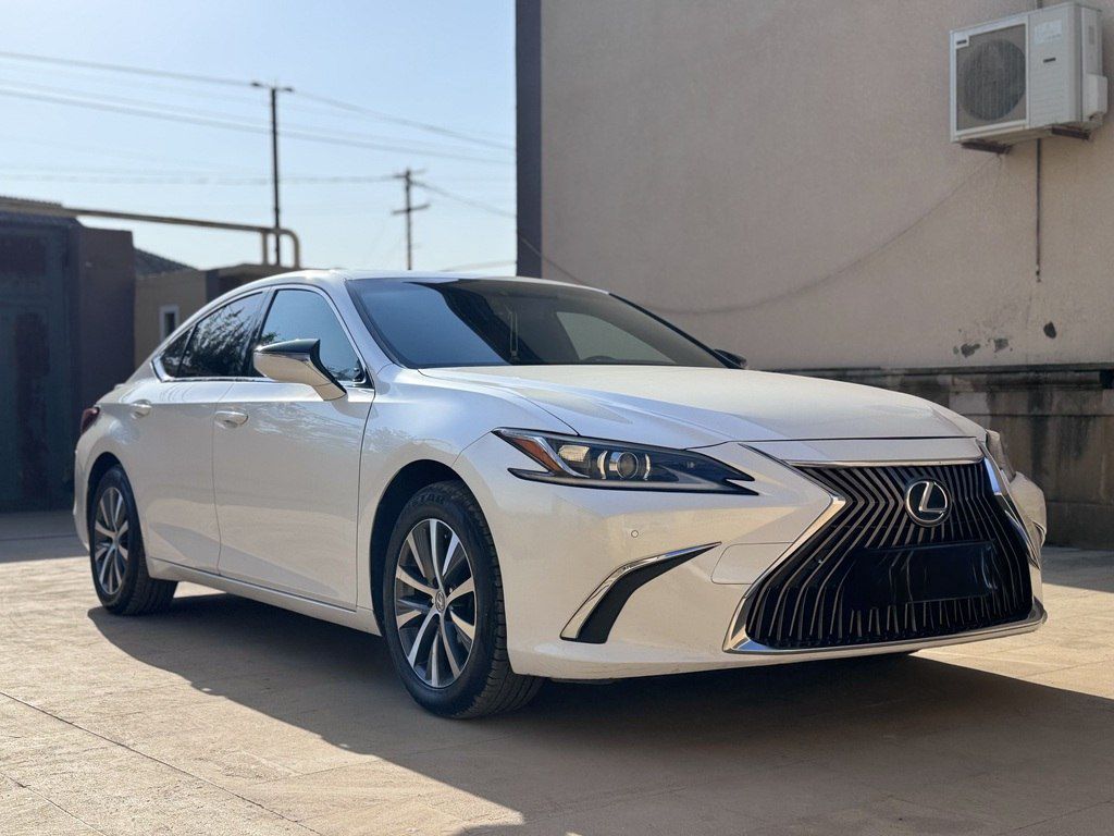 Lexus ES 300h, 2.5 L, 1.6 kWh, 2019 il, 129 000 km — Avtomobillər, Bakı (3)