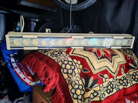 Yeni, LED lampa, 220 Vt, Zəmanətsiz, Ünvandan götürmə