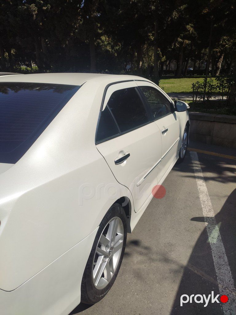 Toyota Camry, 2.5 L, 2013 il, 300 000 km — Avtomobillər, Bakı (6)
