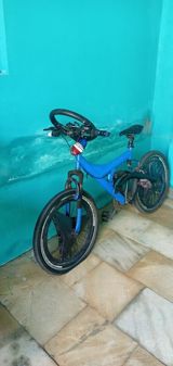 Velosiped — Sports, Hobby & Leisure