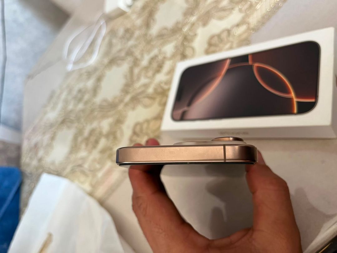 Apple iPhone 16 Pro White Titanium 128GB/8GB — Smartfonlar, Bakı (8)