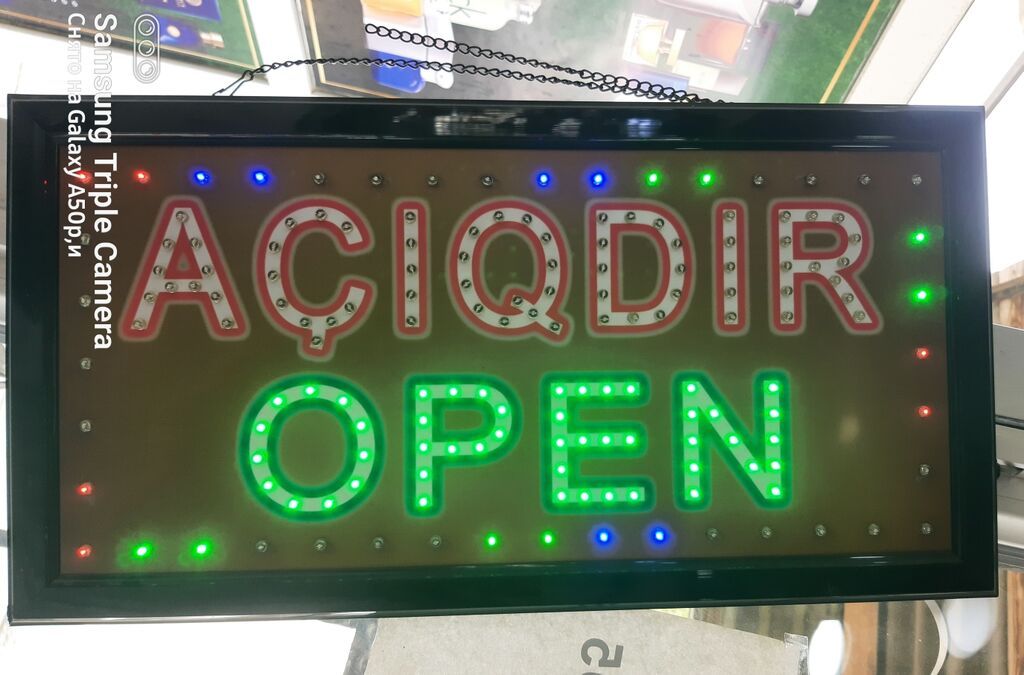 Mağaza bağlandığı üçün tə' cili satılır. Yeni Ramanada ( Şuşa — Mallar, Bakı (4)