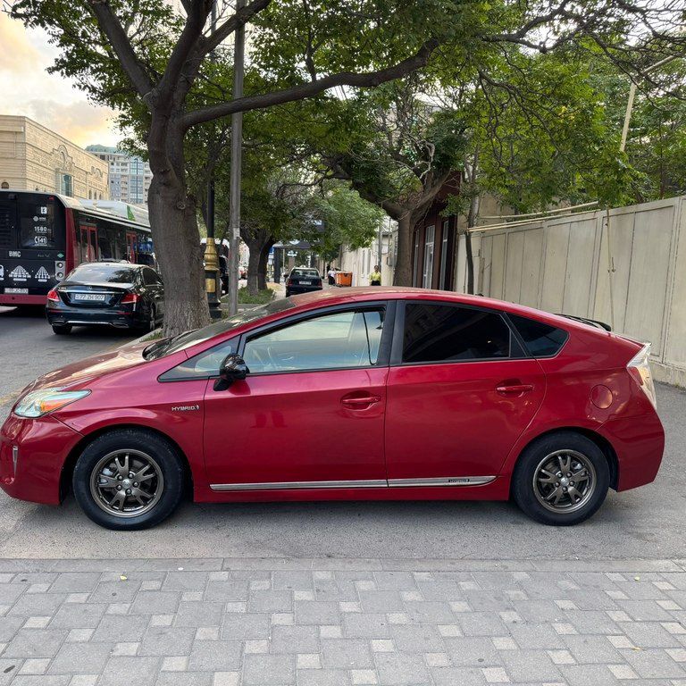 Toyota Prius, 1.8 L, 1.3 kWh, 2012 il, 439 351 km — Avtomobillər, Bakı (4)