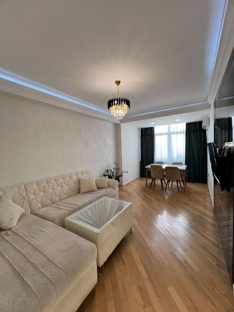 6 otaqlı, Yeni tikili, 47 kv. m