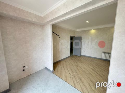 2-otaqlı yeni tikili, 7-ci mkr., 75 m²