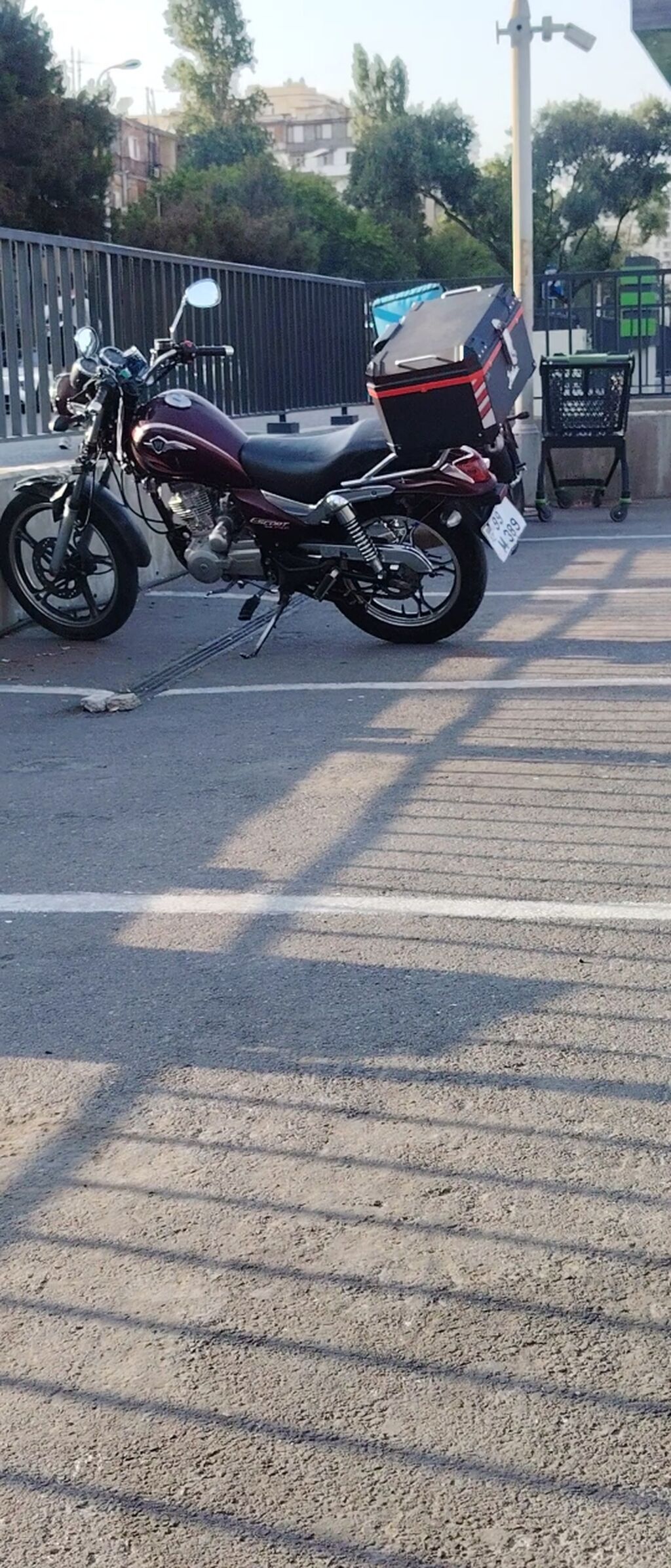 Kuryer işi və gündəlik istifadə üçün uyğun motosiklet. Şəkillərdə — Motosikletlər, Bakı (2)