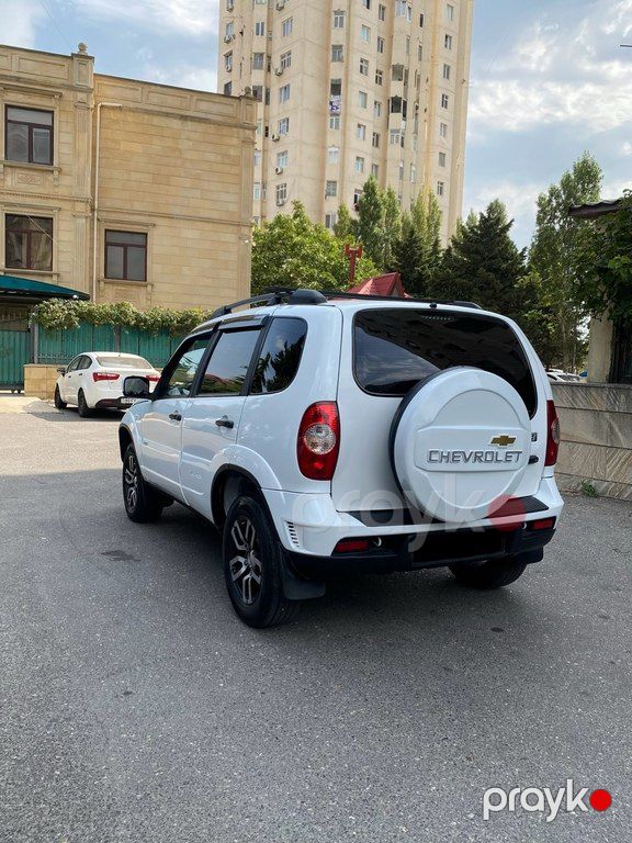 Chevrolet Niva, 1.7 L, 2017 il, 148 000 km — Avtomobillər, Bakı (6)