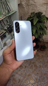 Samsung Galaxy A17 Light blue 128GB/4GB — Smartfonlar