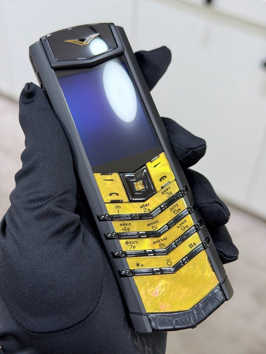 Vertu Signature S Design Sapphire Yellow Gold Black Alligator 4GB — Smartfonlar, Bakı (8)