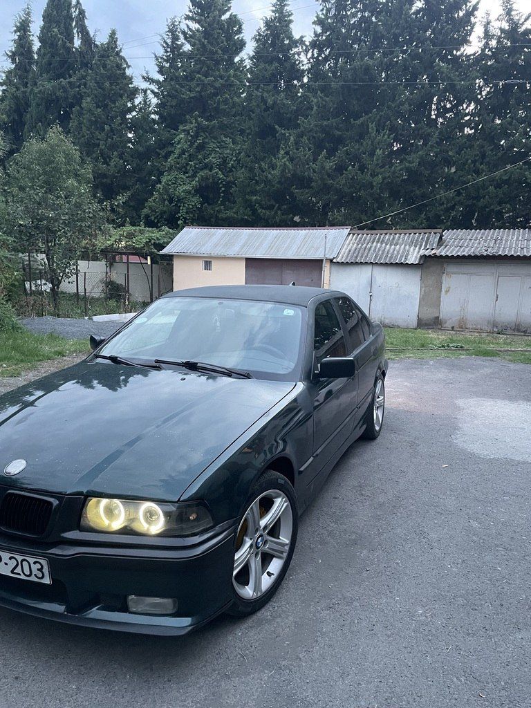 BMW 318, 1.8 L, 1993 il, 390 000 km — Avtomobillər, Zaqatala (8)