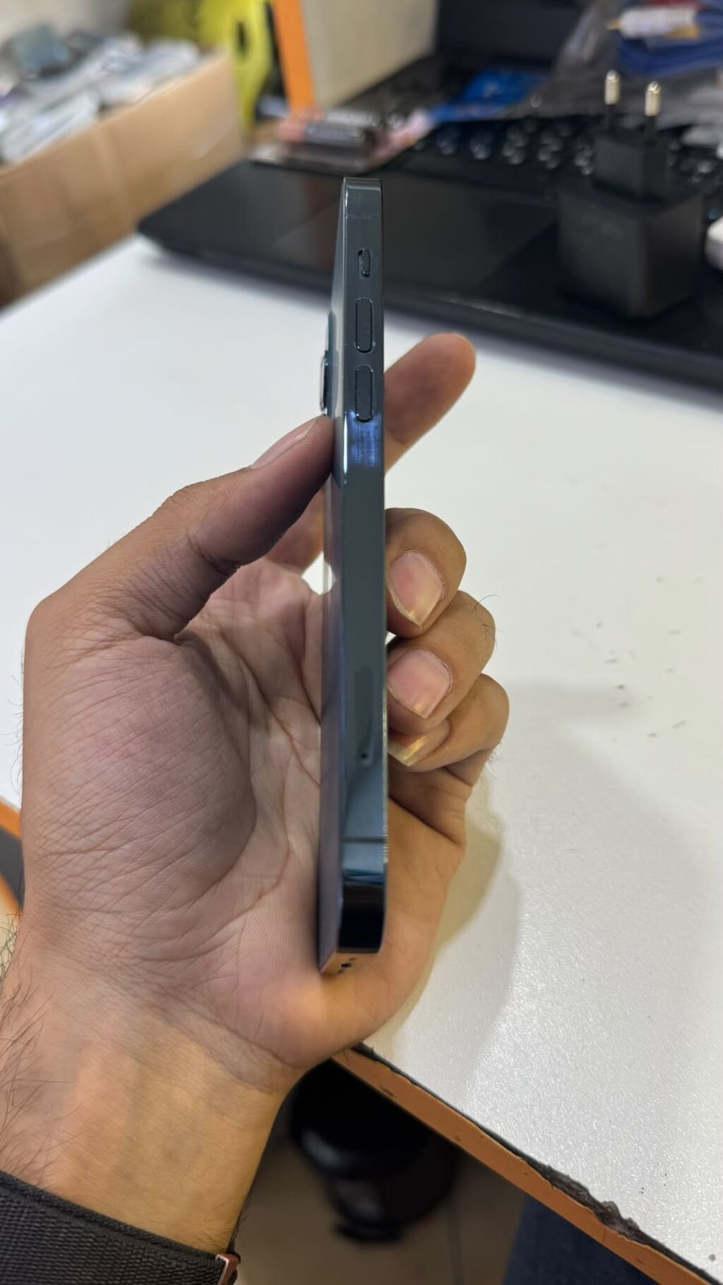 IPhone 12 Pro, 256 GB, Pacific Blue, Barmaq izi, Simsiz şarj, Face ID — Apple iPhone, Bakı (4)