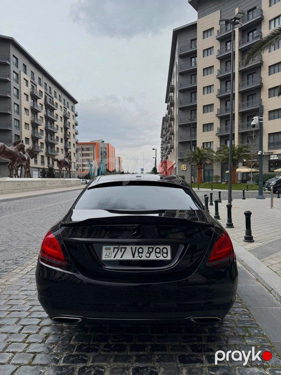 Mercedes C 300, 2.0 L, 2019 il, 173 000 km — Avtomobillər, Bakı (4)