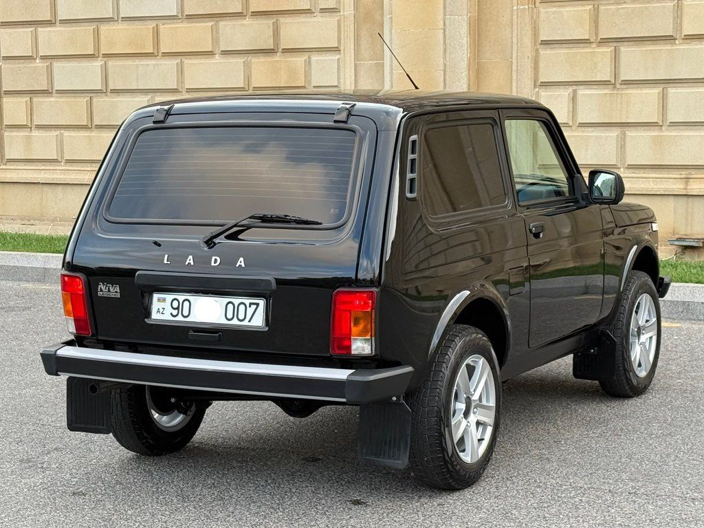 LADA (VAZ) Niva, 1.7 L, 2025 il, 13 900 km — Avtomobillər, Bakı (4)